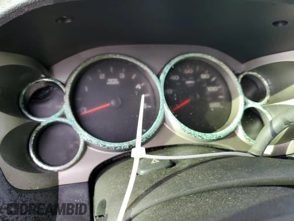 ✅ 2008 Chevrolet Silverado 2500HD 1LT • VIN: 1GCHK29698E127781 • Lot: 75123054. Wystawiony na Copart z przebiegiem Nie podano. Bezpłatny archiwum sprzedaży aukcyjnych z USA i szczegółowy raport historii pojazdu na DreamBid. Zdjęcie 9.