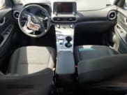 ✅ 2023 Hyundai Kona SE • VIN: KM8K23AG2PU184971 • Лот: 65582404. Опубликован ранее на Copart с пробегом 34 501 миль. Бесплатный доступ к архиву аукционных продаж из США и подробный отчёт об истории автомобиля на DreamBid. Изображение 8.