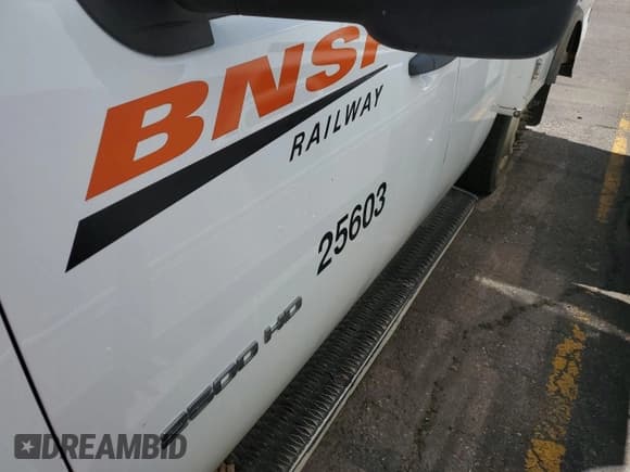 ✅ 2012 Chevrolet Silverado 2500HD Work Truck • VIN: 1GC2KVCG4CZ257090 • Lot: 42679327. Wystawiony na IAAI z przebiegiem 340 442 mil. Bezpłatny archiwum sprzedaży aukcyjnych z USA i szczegółowy raport historii pojazdu na DreamBid. Zdjęcie 1.