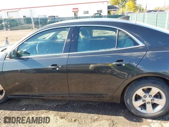 2016 Chevrolet Malibu LS with VIN 1G11B5SA6GU108829, listed as a IAAI auction lot 43527531 with 122,788 mi miles and . Bid and sale history available at DreamBid. Image 14.