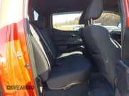 ✅ 2018 Toyota Tacoma TRD Sport • VIN: 3TMAZ5CN9JM060159 • Lot: 43674984. Listed on IAAI with 70,613 mi. Free auction sales archive from the USA and detailed vehicle history report at DreamBid. Image 8.