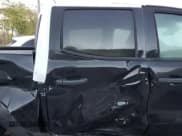 ✅ 2023 Chevrolet Colorado 4WD Trail Boss • VIN: 1GCPTEEK8P1156367 • Lot: 87056515. Wystawiony na Copart z przebiegiem 14 476 mil. Bezpłatny archiwum sprzedaży aukcyjnych z USA i szczegółowy raport historii pojazdu na DreamBid. Zdjęcie 10.