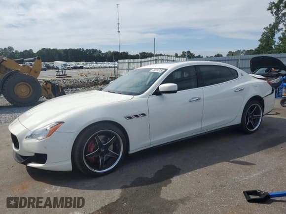 ✅ 2015 Maserati Quattroporte S Q4 • VIN: ZAM56RRA9F1151065 • Lot: 70228615. Wystawiony na Copart z przebiegiem 178 082 mil. Bezpłatny archiwum sprzedaży aukcyjnych z USA i szczegółowy raport historii pojazdu na DreamBid. Zdjęcie 1.