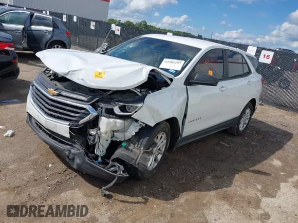 ✅ 2020 Chevrolet Equinox LS • VIN: 2GNAXHEV4L6164034 • Lot: 43302257. Wystawiony na IAAI z przebiegiem Nie podano. Bezpłatny archiwum sprzedaży aukcyjnych z USA i szczegółowy raport historii pojazdu na DreamBid. Zdjęcie 2.