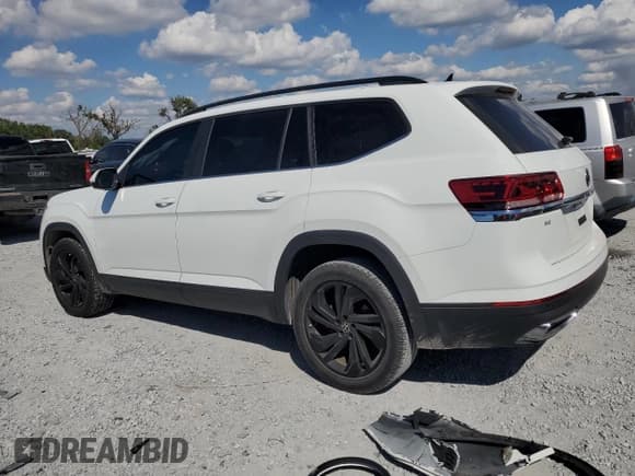 ✅ 2022 Volkswagen Atlas SE • VIN: 1V2JP2CA4NC529326 • Лот: 86594065. Опубликован ранее на Copart с пробегом 41 026 миль. Бесплатный доступ к архиву аукционных продаж из США и подробный отчёт об истории автомобиля на DreamBid. Изображение 2.
