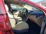 2013 Hyundai Elantra GLS z VIN 5NPDH4AE9DH365524, wystawiony jako IAAI lot #43351615 z przebiegiem 121 616 mil mil oraz . Historia ofert i sprzedaży dostępna na DreamBid. Obrazek 5.