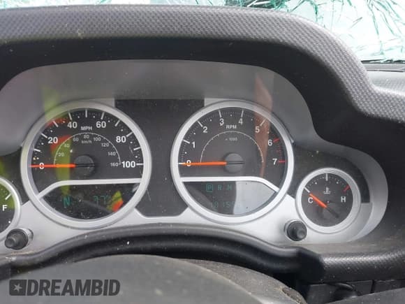 ✅ 2008 Jeep Wrangler Unlimited Sahara • VIN: 1J8GA59148L516756 • Lot: 43039933. Wystawiony na IAAI z przebiegiem 181 558 mil. Bezpłatny archiwum sprzedaży aukcyjnych z USA i szczegółowy raport historii pojazdu na DreamBid. Zdjęcie 7.