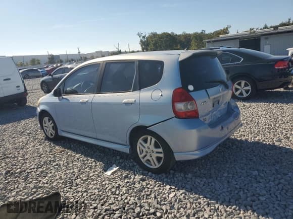 ✅ 2008 Honda Fit Sport • VIN: JHMGD38628S037255 • Lot: 92587545. Listed on Copart with 188,780 mi. Free auction sales archive from the USA and detailed vehicle history report at DreamBid. Image 2.