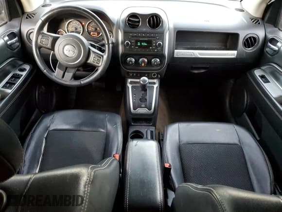 ✅ 2014 Jeep Compass Latitude • VIN: 1C4NJDEB6ED735120 • Lot: 89876965. Listed on Copart with 144,812 mi. Free auction sales archive from the USA and detailed vehicle history report at DreamBid. Image 8.