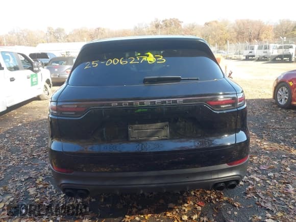 ✅ 2020 Porsche Cayenne • VIN: WP1AA2AY0LDA03395 • Lot: 43680422. Listed on IAAI with 39,526 mi. Free auction sales archive from the USA and detailed vehicle history report at DreamBid. Image 16.