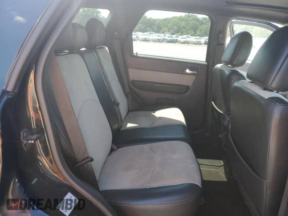 2010 Mercury Mariner Premier с VIN 4M2CN9HG3AKJ27538, выставлен на аукционе Copart как лот 63491115 с пробегом 164 636 миль миль и Списание • Salvage title. История ставок и продаж доступна на DreamBid. Изображение 11.