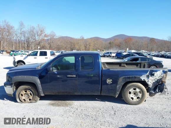 ✅ 2011 GMC Sierra 1500 SLE • VIN: 1GTR2VE35BZ209329 • Лот: 43670239. Опубликован ранее на IAAI с пробегом 191 958 миль. Бесплатный доступ к архиву аукционных продаж из США и подробный отчёт об истории автомобиля на DreamBid. Изображение 15.