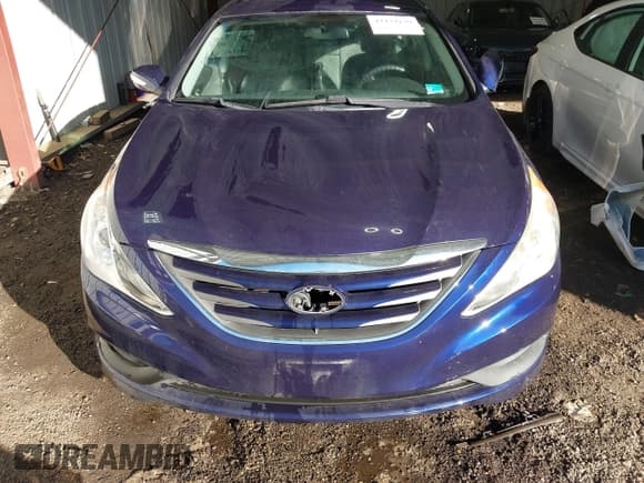 ✅ 2014 Hyundai Sonata GLS • VIN: 5NPEB4AC3EH914642 • Lot: 43434139. Listed on IAAI with 108,700 mi. Free auction sales archive from the USA and detailed vehicle history report at DreamBid. Image 6.