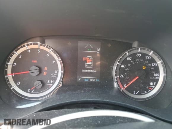 ✅ 2022 Toyota Highlander L • VIN: 5TDCZRAH0NS116007 • Lot: 84037765. Wystawiony na Copart z przebiegiem 60 503 mil. Bezpłatny archiwum sprzedaży aukcyjnych z USA i szczegółowy raport historii pojazdu na DreamBid. Zdjęcie 9.