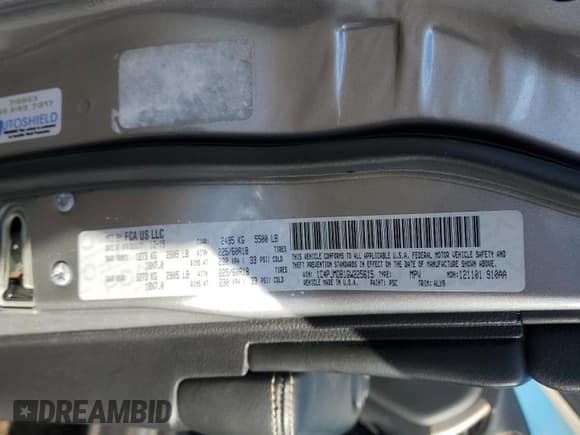 ✅ 2016 Jeep Cherokee Limited • VIN: 1C4PJMDB1GW225615 • Lot: 93391005. Listed on Copart with 132,974 mi. Free auction sales archive from the USA and detailed vehicle history report at DreamBid. Image 13.