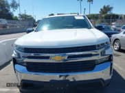 ✅ 2020 Chevrolet Silverado 1500 LT • VIN: 1GCRWCEDXLZ341683 • Lot: 43184472. Wystawiony na IAAI z przebiegiem 52 810 mil. Bezpłatny archiwum sprzedaży aukcyjnych z USA i szczegółowy raport historii pojazdu na DreamBid. Zdjęcie 13.