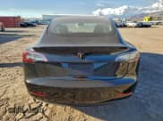 ✅ 2022 Tesla Model 3 • VIN: 5YJ3E1EA9NF323218 • Лот: 93991255. Опубликован ранее на Copart с пробегом 1 988 миль. Бесплатный доступ к архиву аукционных продаж из США и подробный отчёт об истории автомобиля на DreamBid. Изображение 6.