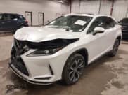 ✅ 2022 Lexus RX 350 • VIN: 2T2HZMDA6NC310908 • Лот: 43648693. Опубликован ранее на IAAI с пробегом 27 911 миль. Бесплатный доступ к архиву аукционных продаж из США и подробный отчёт об истории автомобиля на DreamBid. Изображение 2.