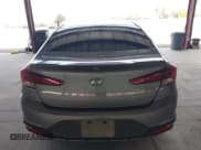 ✅ 2019 Hyundai Elantra SE • VIN: KMHD74LF7KU818921 • Lot: 42118137. Listed on IAAI with 200,757 mi. Free auction sales archive from the USA and detailed vehicle history report at DreamBid. Image 17.