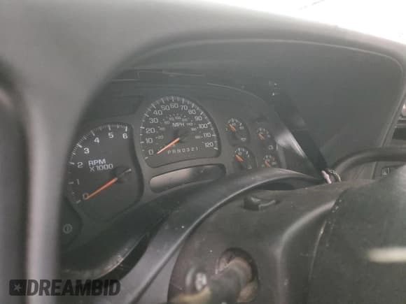 ✅ 2006 Chevrolet Silverado 1500 LT2 • VIN: 1GCEK19B26Z299795 • Лот: 42619785. Опубликован ранее на Copart с пробегом Не указан. Бесплатный доступ к архиву аукционных продаж из США и подробный отчёт об истории автомобиля на DreamBid. Изображение 9.