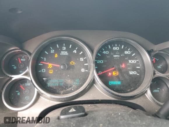 ✅ 2012 Chevrolet Silverado 1500 LT • VIN: 3GCPCSE03CG266686 • Lot: 70289054. Listed on Copart with 200,634 mi. Free auction sales archive from the USA and detailed vehicle history report at DreamBid. Image 9.