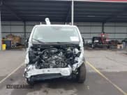 ✅ 2023 Ford Transit Cargo • VIN: 1FTBR1Y84PKC10758 • Lot: 42831119. Wystawiony na IAAI z przebiegiem 1 286 mil. Bezpłatny archiwum sprzedaży aukcyjnych z USA i szczegółowy raport historii pojazdu na DreamBid. Zdjęcie 6.