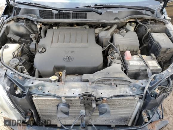 ✅ 2013 Toyota Venza LE • VIN: 4T3BK3BBXDU076068 • Lot: 92684075. Wystawiony na Copart z przebiegiem 211 241 mil. Bezpłatny archiwum sprzedaży aukcyjnych z USA i szczegółowy raport historii pojazdu na DreamBid. Zdjęcie 12.