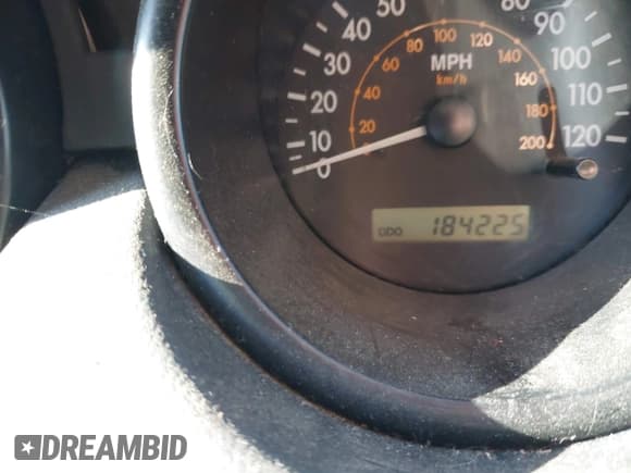 ✅ 2008 Chevrolet Aveo LS • VIN: KL1TD66678B089931 • Lot: 41562783. Wystawiony na IAAI z przebiegiem 184 225 mil. Bezpłatny archiwum sprzedaży aukcyjnych z USA i szczegółowy raport historii pojazdu na DreamBid. Zdjęcie 7.