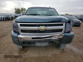 ✅ 2011 Chevrolet Silverado 1500 LS • VIN: 3GCPKREA0BG376582 • Lot: 86493235. Wystawiony na Copart z przebiegiem 205 977 mil. Bezpłatny archiwum sprzedaży aukcyjnych z USA i szczegółowy raport historii pojazdu na DreamBid. Zdjęcie 5.
