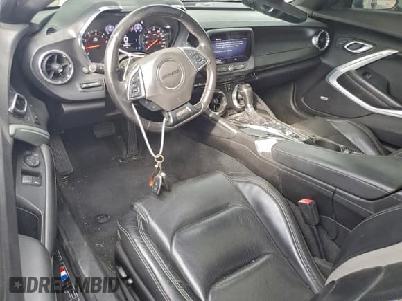 ✅ 2019 Chevrolet Camaro 2SS • VIN: 1G1FH1R74K0147572 • Лот: 93340575. Опубликован ранее на Copart с пробегом 109 877 миль. Бесплатный доступ к архиву аукционных продаж из США и подробный отчёт об истории автомобиля на DreamBid. Изображение 8.