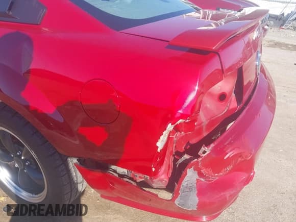 ✅ 2008 Ford Mustang GT Deluxe • VIN: 1ZVHT82H685120215 • Lot: 43426887. Listed on IAAI with 77,034 mi. Free auction sales archive from the USA and detailed vehicle history report at DreamBid. Image 6.