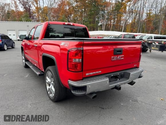 ✅ 2015 GMC Sierra 1500 SLT • VIN: 3GTU2VEJXFG191893 • Lot: 91974335. Wystawiony na Copart z przebiegiem 129 754 mil. Bezpłatny archiwum sprzedaży aukcyjnych z USA i szczegółowy raport historii pojazdu na DreamBid. Zdjęcie 2.