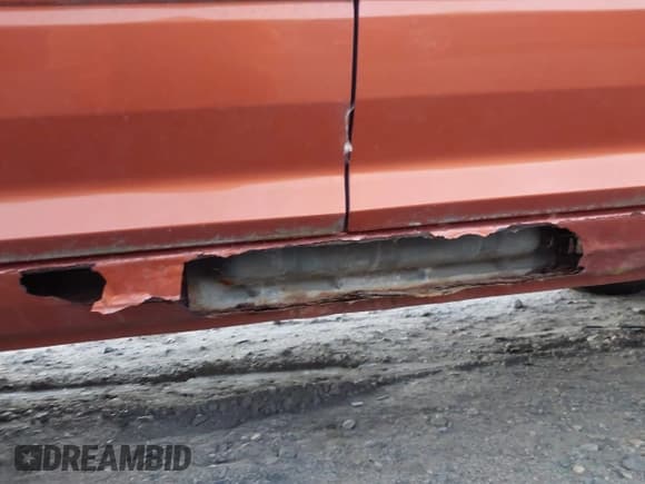 ✅ 2010 Dodge 1500 SLT • VIN: 1D7RV1GT0AS193809 • Lot: 43669414. Listed on IAAI with 218,063 mi. Free auction sales archive from the USA and detailed vehicle history report at DreamBid. Image 21.