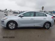 ✅ 2020 Hyundai Ioniq SE • VIN: KMHC75LC1LU235835 • Lot: 41714431. Wystawiony na IAAI z przebiegiem 45 828 mil. Bezpłatny archiwum sprzedaży aukcyjnych z USA i szczegółowy raport historii pojazdu na DreamBid. Zdjęcie 14.