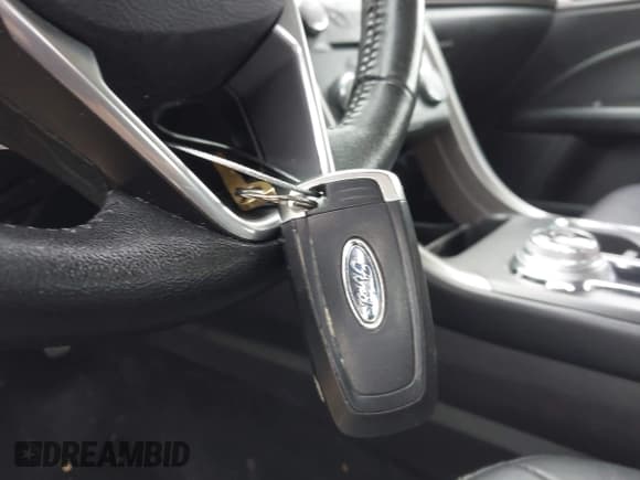 ✅ 2017 Ford Fusion SE • VIN: 3FA6P0H90HR122805 • Lot: 43655537. Listed on IAAI with 152,122 mi. Free auction sales archive from the USA and detailed vehicle history report at DreamBid. Image 11.