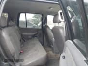 ✅ 2004 Ford Explorer XLS • VIN: 1FMZU72K64UA30908 • Lot: 43730390. Wystawiony na IAAI z przebiegiem 141 274 mil. Bezpłatny archiwum sprzedaży aukcyjnych z USA i szczegółowy raport historii pojazdu na DreamBid. Zdjęcie 8.