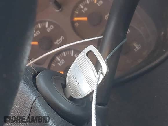 2004 Chevrolet Silverado 1500 с VIN 1GCEK19T94E151429, выставлен на аукционе IAAI как лот 41569967 с пробегом Не указан миль и . История ставок и продаж доступна на DreamBid. Изображение 11.