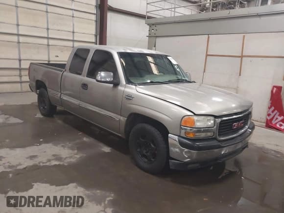 ✅ 2000 GMC Sierra 1500 SLE • VIN: 2GTEC19T3Y1302186 • Lot: 43560936. Wystawiony na IAAI z przebiegiem Nie podano. Bezpłatny archiwum sprzedaży aukcyjnych z USA i szczegółowy raport historii pojazdu na DreamBid. Zdjęcie 1.