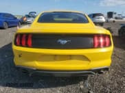 ✅ 2018 Ford Mustang EcoBoost • VIN: 1FA6P8TH0J5171394 • Lot: 71993005. Wystawiony na Copart z przebiegiem 129 799 mil. Bezpłatny archiwum sprzedaży aukcyjnych z USA i szczegółowy raport historii pojazdu na DreamBid. Zdjęcie 6.