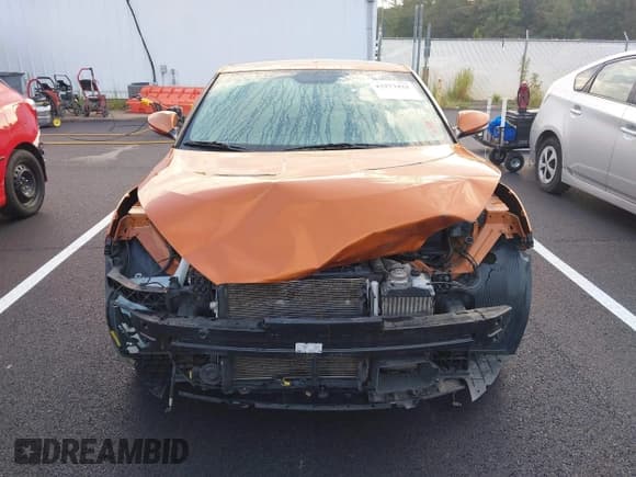 ✅ 2014 Hyundai Veloster Turbo • VIN: KMHTC6AE9EU208312 • Lot: 43273422. Listed on IAAI with 102,780 mi. Free auction sales archive from the USA and detailed vehicle history report at DreamBid. Image 13.