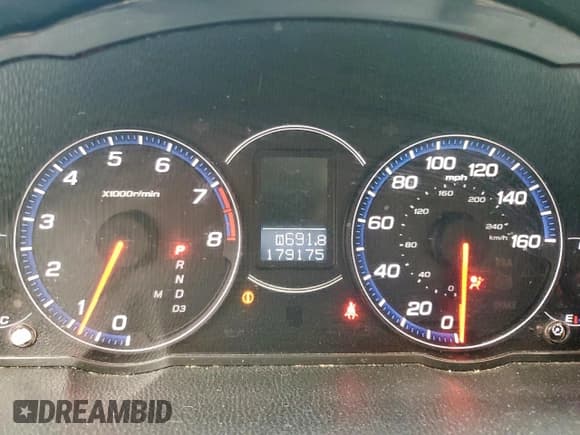 ✅ 2008 Acura TSX • VIN: JH4CL96898C021587 • Лот: 57211635. Опубликован ранее на Copart с пробегом 179 175 миль. Бесплатный доступ к архиву аукционных продаж из США и подробный отчёт об истории автомобиля на DreamBid. Изображение 9.