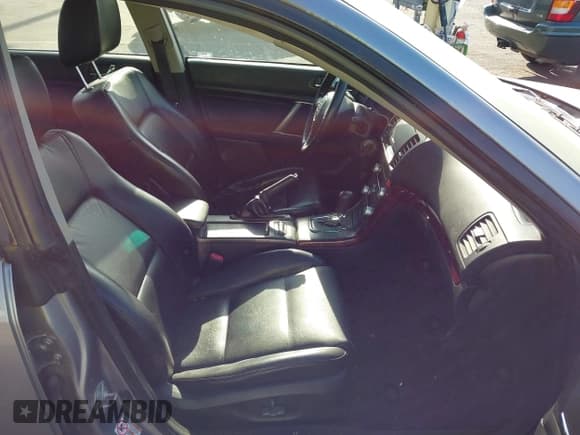 ✅ 2009 Subaru Legacy Limited • VIN: 4S3BL626997222061 • Lot: 42877385. Listed on IAAI with 181,246 mi. Free auction sales archive from the USA and detailed vehicle history report at DreamBid. Image 5.