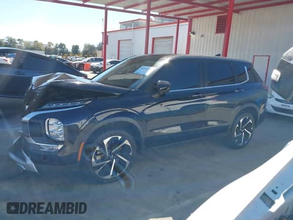 2022 Mitsubishi Outlander SE с VIN JA4J4UA86NZ065906, выставлен на аукционе IAAI как лот 43351540 с пробегом 31 851 миль миль и . История ставок и продаж доступна на DreamBid. Изображение 14.