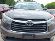 ✅ 2014 Toyota Highlander Limited • VIN: 5TDYKRFH2ES019717 • Лот: 42628659. Опубликован ранее на IAAI с пробегом 210 771 миль. Бесплатный доступ к архиву аукционных продаж из США и подробный отчёт об истории автомобиля на DreamBid. Изображение 13.