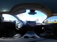 ✅ 2024 Tesla Model Y • VIN: 7SAYGDED7RF095496 • Lot: 43528096. Wystawiony na IAAI z przebiegiem 36 015 mil. Bezpłatny archiwum sprzedaży aukcyjnych z USA i szczegółowy raport historii pojazdu na DreamBid. Zdjęcie 18.