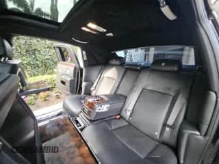 ✅ 2012 Rolls-Royce Ghost • VIN: SCA664L5XCUX65678 • Lot: 59266345. Listed on Copart with 70,898 mi. Free auction sales archive from the USA and detailed vehicle history report at DreamBid. Image 6.