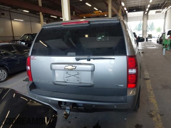 ✅ 2007 Chevrolet Suburban LT • VIN: 1GNFK16387R381816 • Lot: 42554633. Listed on IAAI with 99,606 mi. Free auction sales archive from the USA and detailed vehicle history report at DreamBid. Image 16.