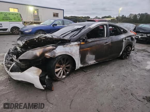 ✅ 2015 Hyundai Azera Limited • VIN: KMHFH4JG8FA479210 • Лот: 89526525. Опубликован ранее на Copart с пробегом Не указан. Бесплатный доступ к архиву аукционных продаж из США и подробный отчёт об истории автомобиля на DreamBid. Изображение 1.