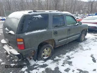 ✅ 2001 Chevrolet Tahoe LT • VIN: 1GNEK13T61J279033 • Лот: 43894842. Опубликован ранее на IAAI с пробегом 192 739 миль. Бесплатный доступ к архиву аукционных продаж из США и подробный отчёт об истории автомобиля на DreamBid. Изображение 4.