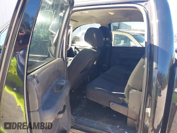 ✅ 2011 Chevrolet Silverado 1500 LS • VIN: 3GCPKREA9BG167468 • Lot: 43600413. Wystawiony na IAAI z przebiegiem 171 246 mil mil. Skorzystaj z bezpłatnego archiwum sprzedaży aukcyjnych z USA i zobacz szczegółowy raport historii pojazdu na DreamBid. Zdjęcie 8.